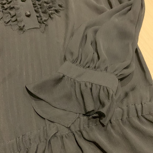 Never worn sheer blouse - Picture 4 of 7